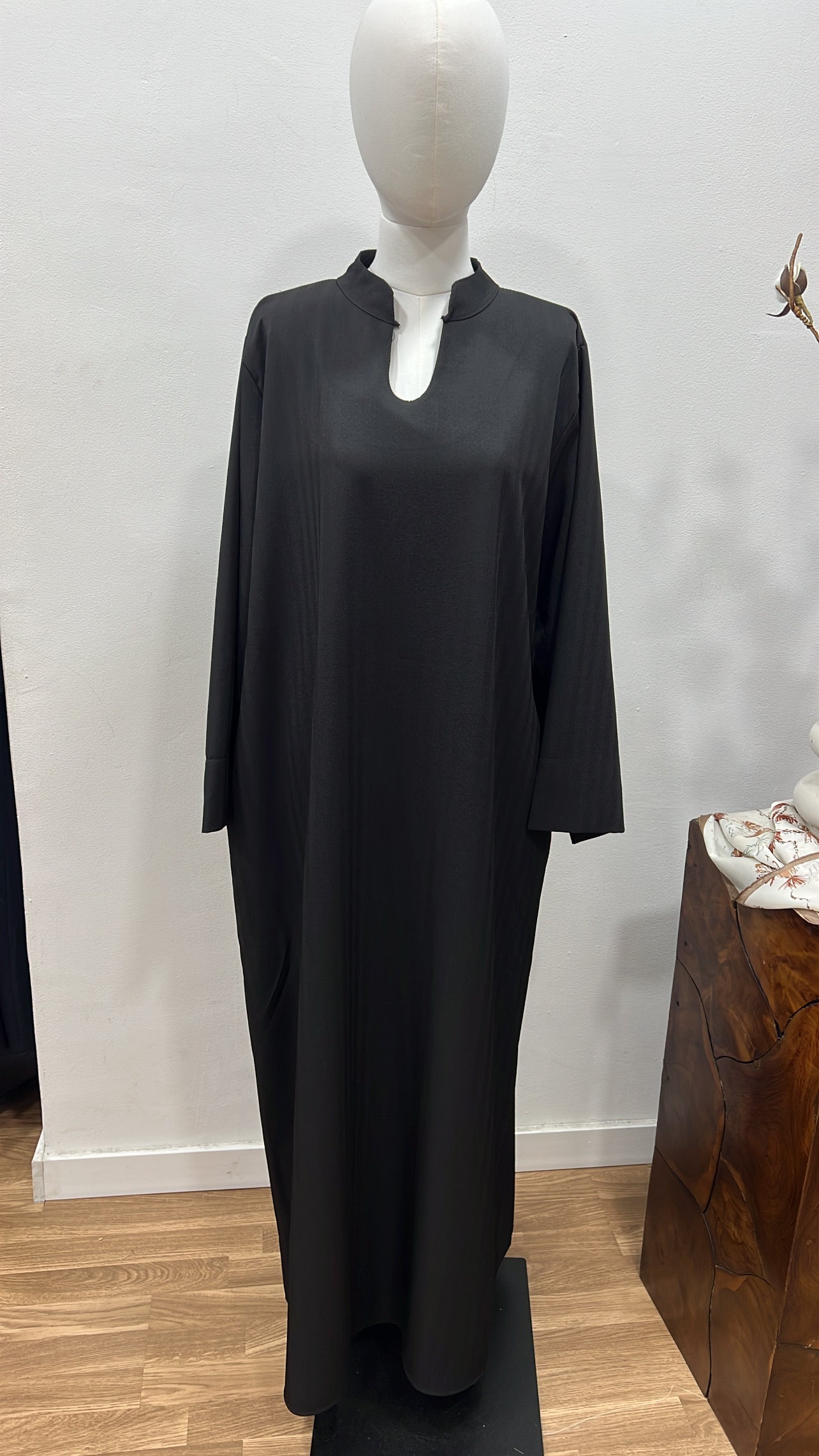 Vestido basico negro 1011