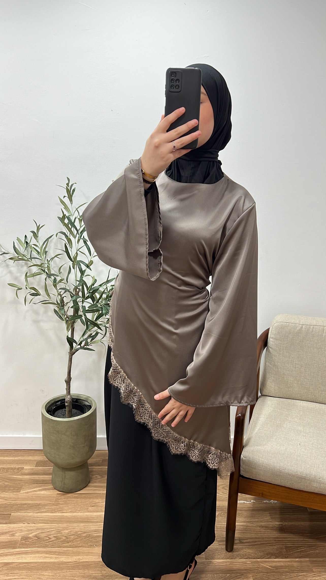 Vestido + camisa encaje ajustable (se pueden separar) taupe